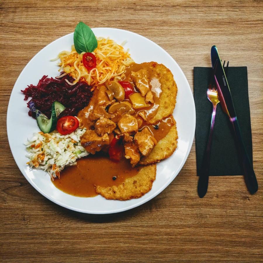 Karczma-Koszwice Bed and Breakfast Eksteriør billede