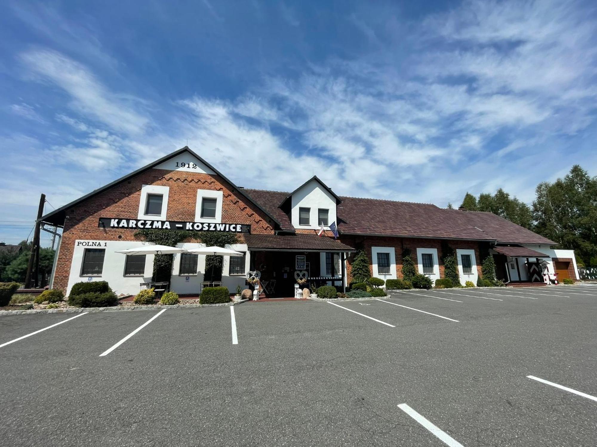Karczma-Koszwice Bed and Breakfast Eksteriør billede